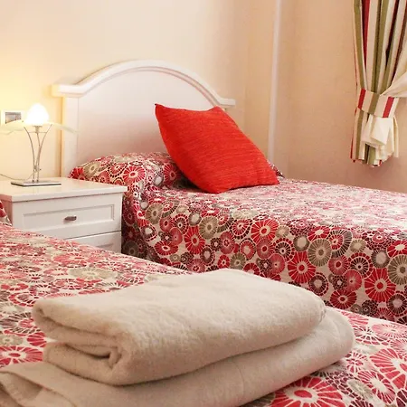 ★benz Home★ 20mts From Beach Arinaga