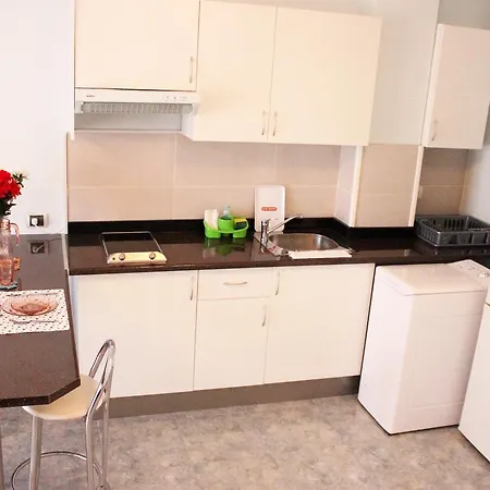 ★benz Home★ 20mts From Beach