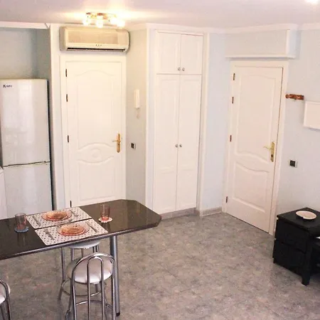 ★benz Home★ 20mts From Beach