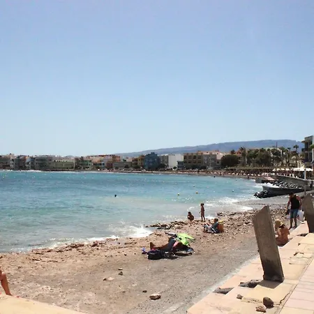 ★benz Home★ 20mts From Beach Apartment