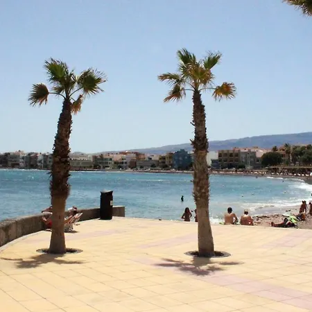 ★benz Home★ 20mts From Beach * Arinaga
