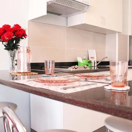 Apartamento ★benz Home★ 20mts From Beach Arinaga